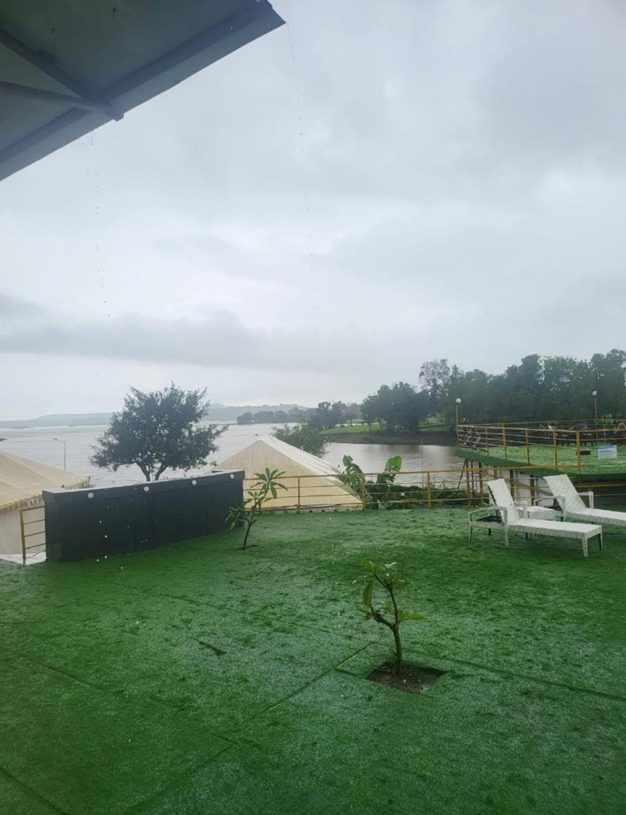 Amigos Lake Resort-Igatpuri, Maharashtra Exterior foto